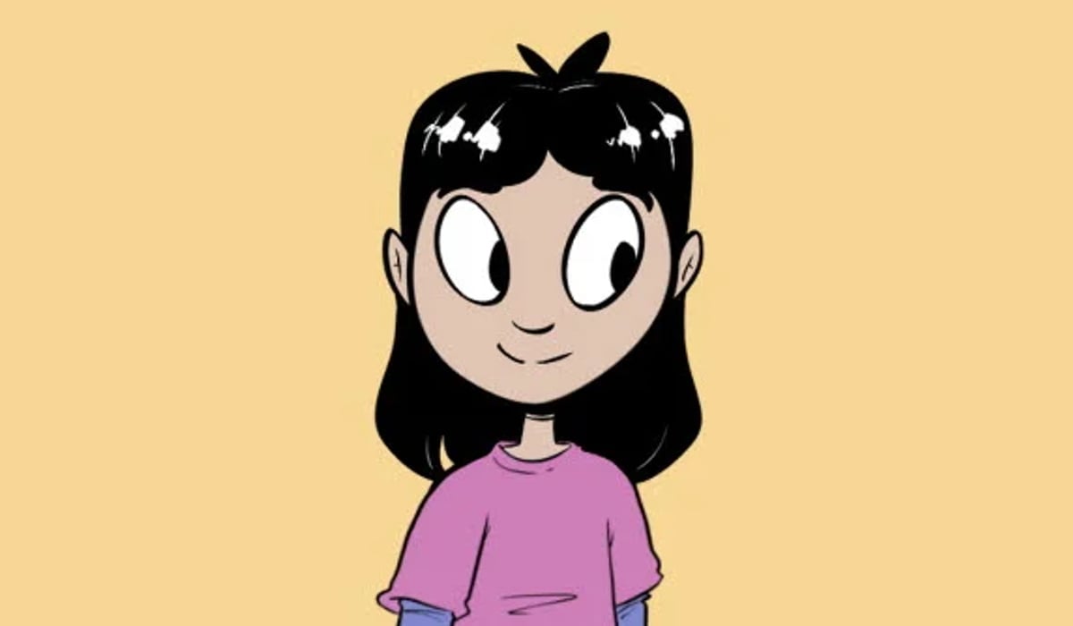 En tecknad flicka med svart hår och rosa tröja.